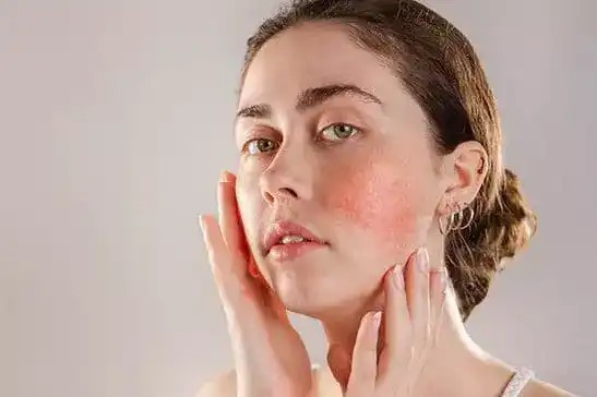 روتین روزانه و راه‌ های مراقبت از پوست حساس