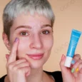 تست روی صورت کرم دور چشم نوتروژینا