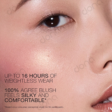 رژگونه اورگاسم نارس تست روی صورت