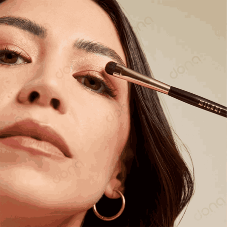 براش سایه 550 میلانی تست روی صورت