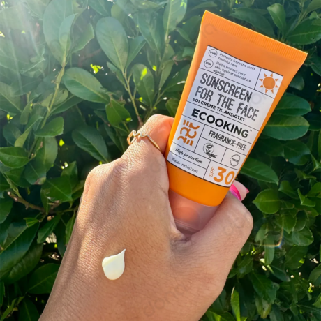 ضدآفتاب کرمی آبرسان اکوکینگ SPF50 اصل